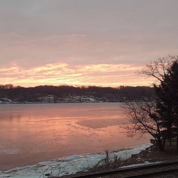 Meet your Posher, Ruthann - Picture 1 of 1